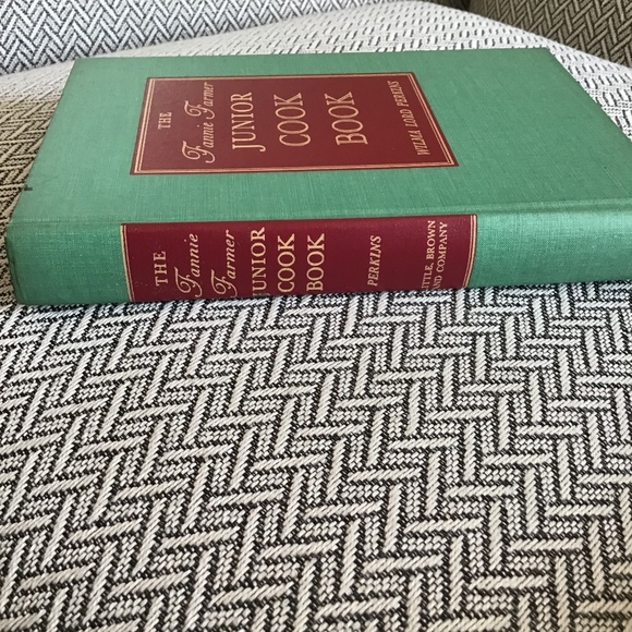 1940’s Fannie Farmer Junior Cook Book Vintage - Picture 8 of 16